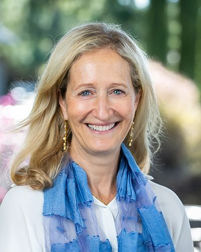 Stephanie Cornell